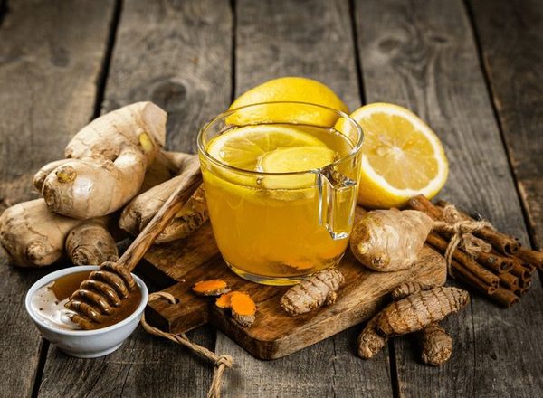nước gừng chanh mật ong bài thuốc dân gian trị cảm cúm tại nhà